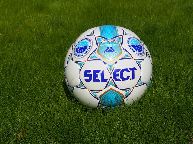 而是建立在 而是建立在